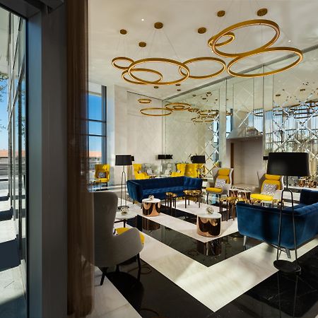 الشقق الفندقية دبيفي  ميلينيوم أتريا بيزنس باي المظهر الخارجي الصورة The interior of the lounge