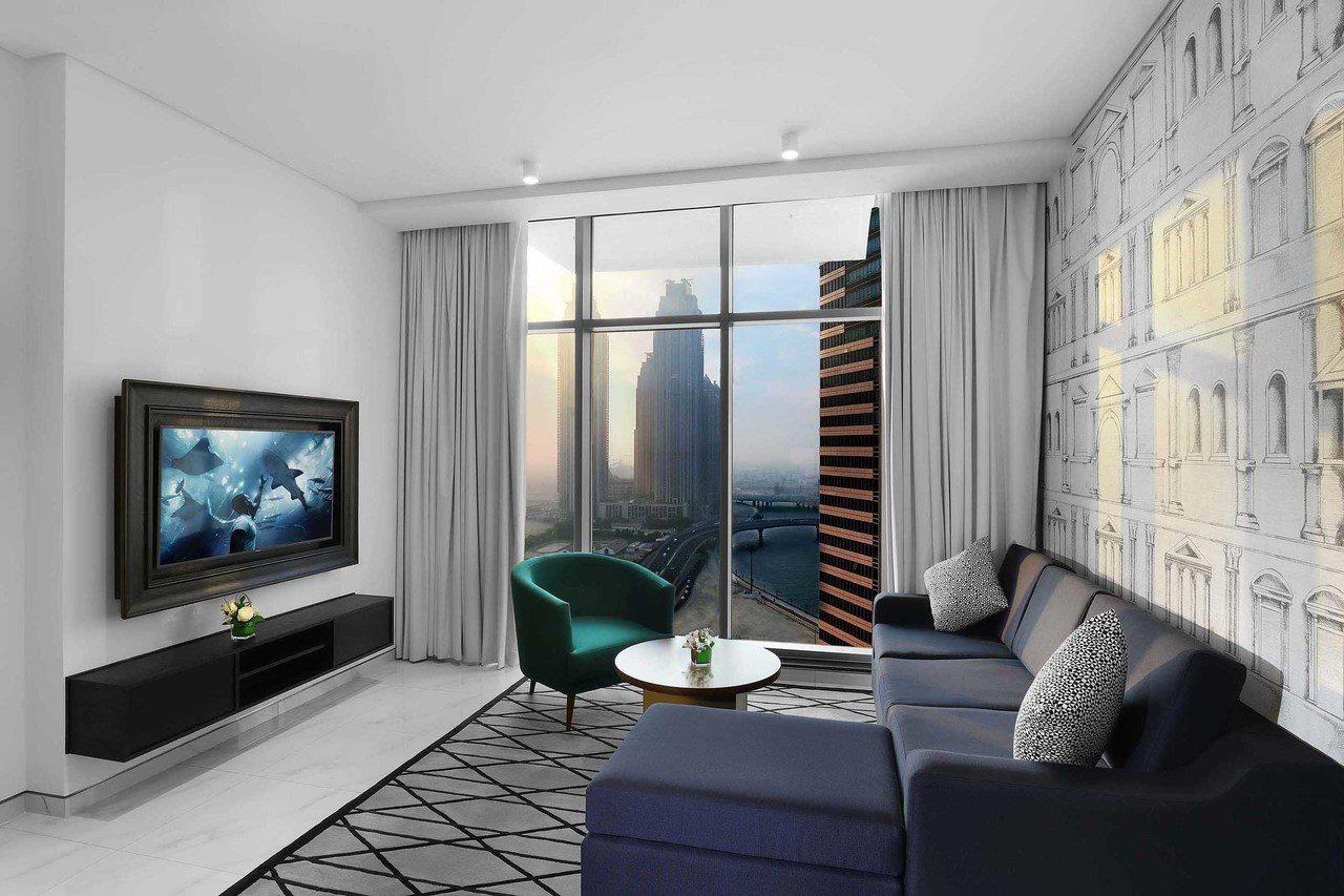 الشقق الفندقية دبيفي  ميلينيوم أتريا بيزنس باي المظهر الخارجي الصورة A living room in a typical apartment